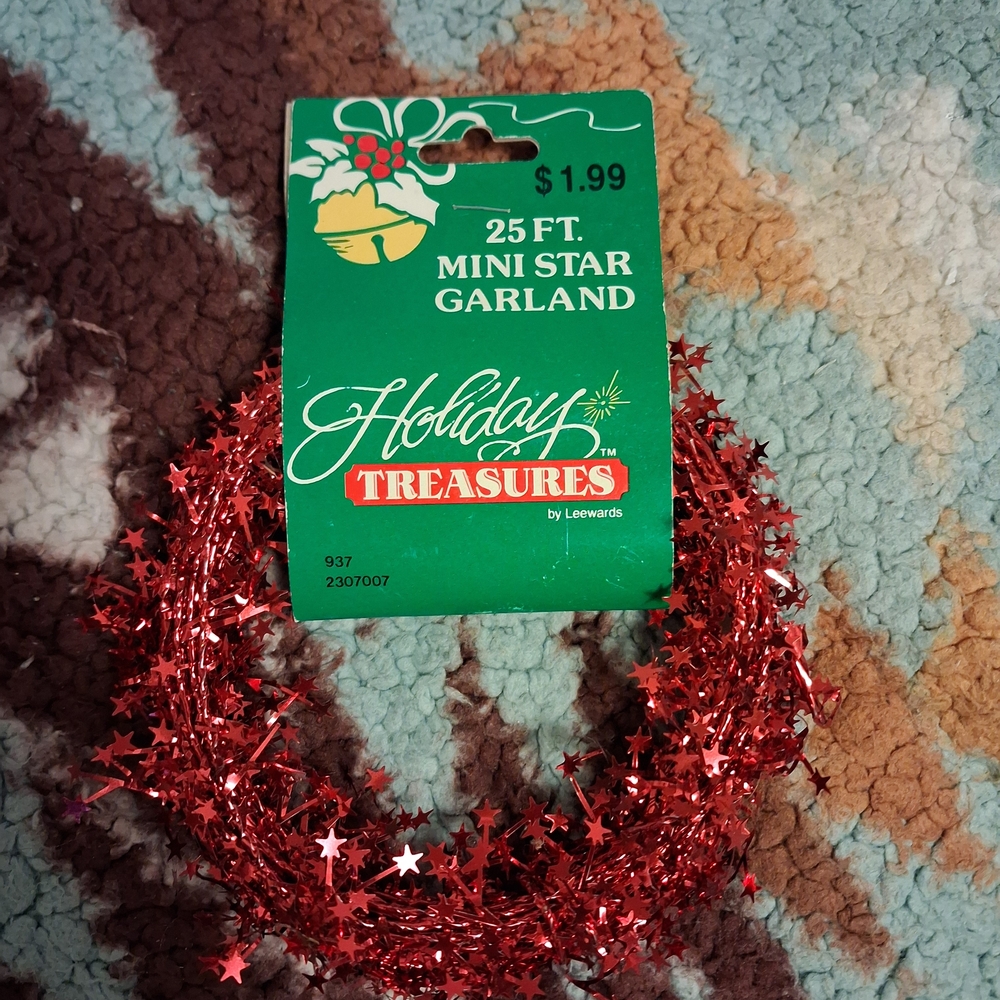 NOS Vintage Red Mini Star Garland